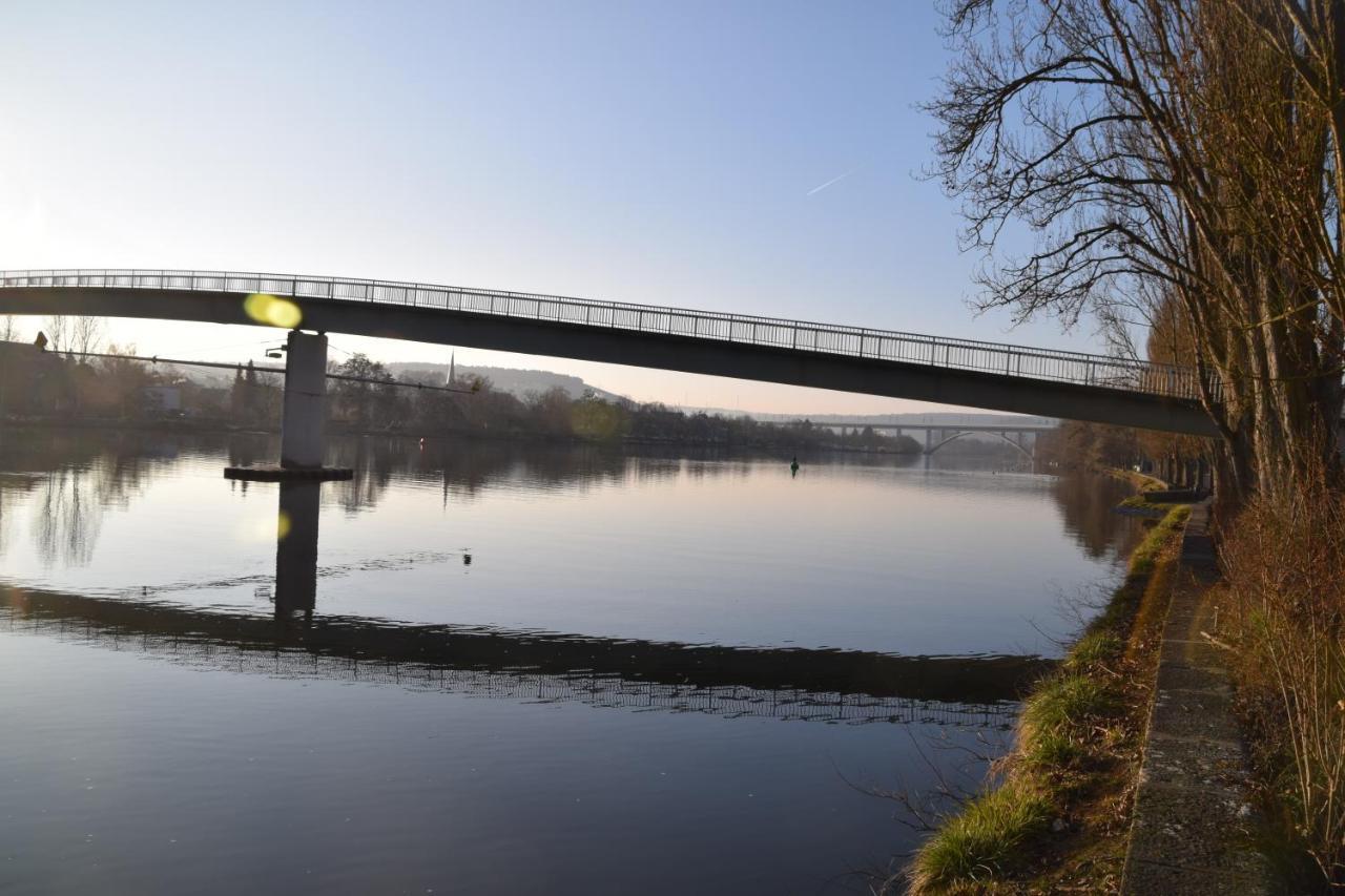 Maindrei - Schlafen Am Fluss Hotel Margetshoechheim Bagian luar foto